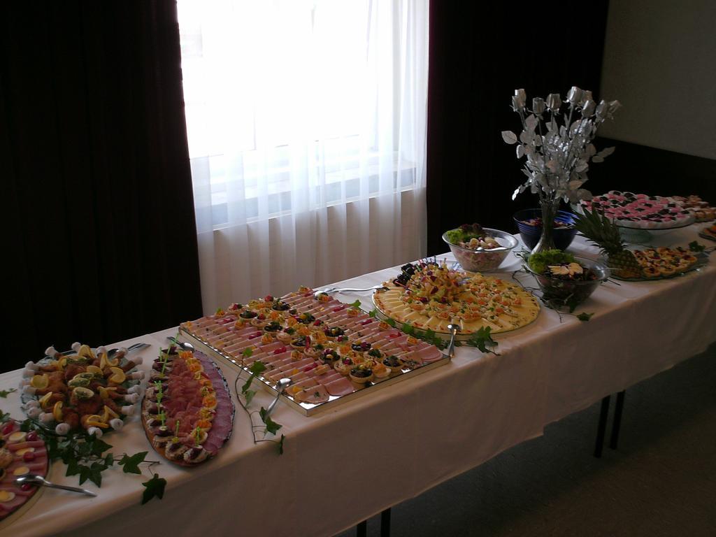Hotel Eisenerzer Hof Zewnętrze zdjęcie