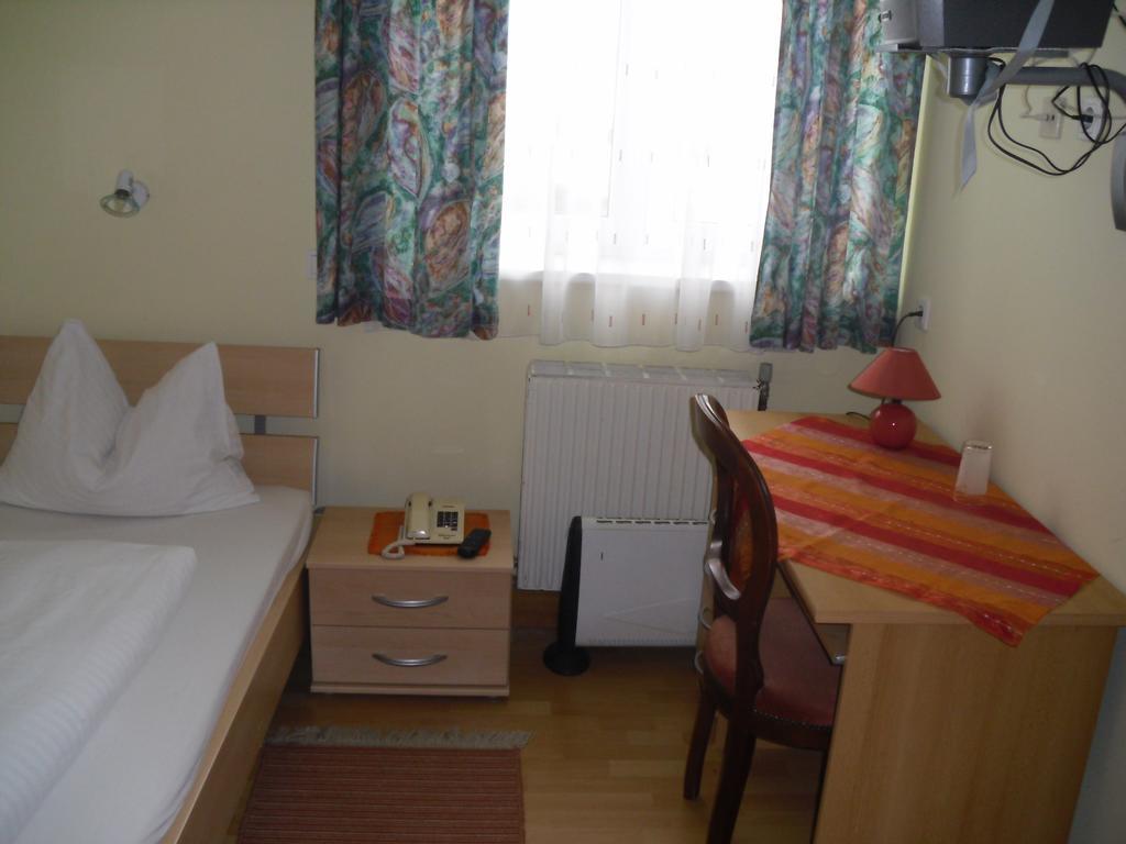 Hotel Eisenerzer Hof Zewnętrze zdjęcie